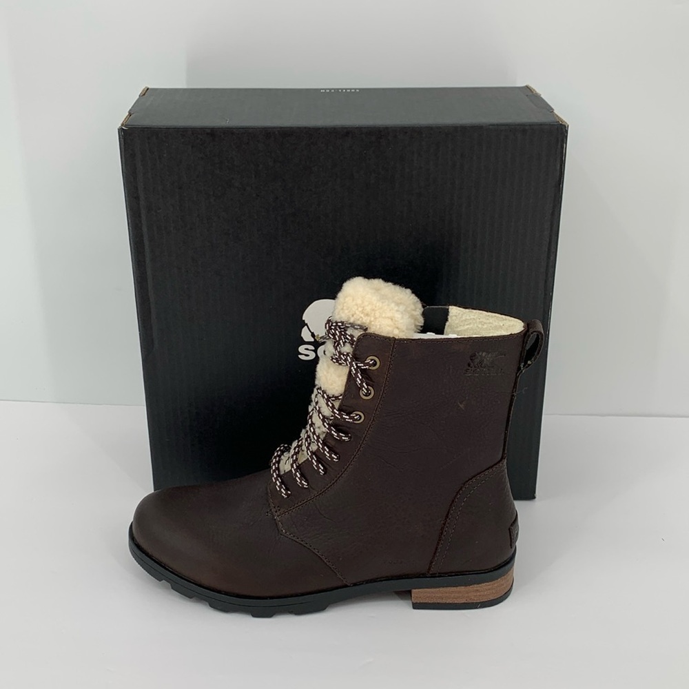 Sorel Emelie Short Lace Cozy Boots brown leather shearling winter waterproof 10